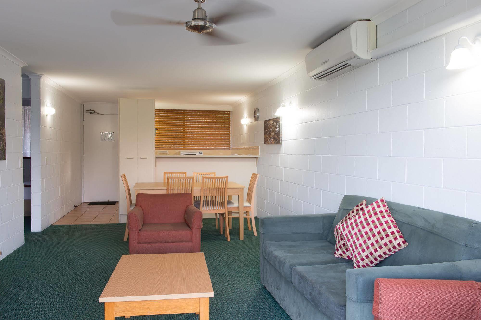 Cedar Lake Country Resort Advancetown Екстериор снимка